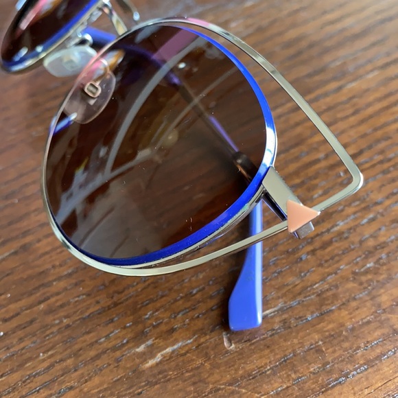 Fendi Cat-eye Sunglasses - Picture 2 of 5